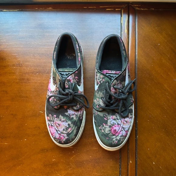 Nike SB Stefan Janoski Zoom Digi Floral - Picture 2 of 7